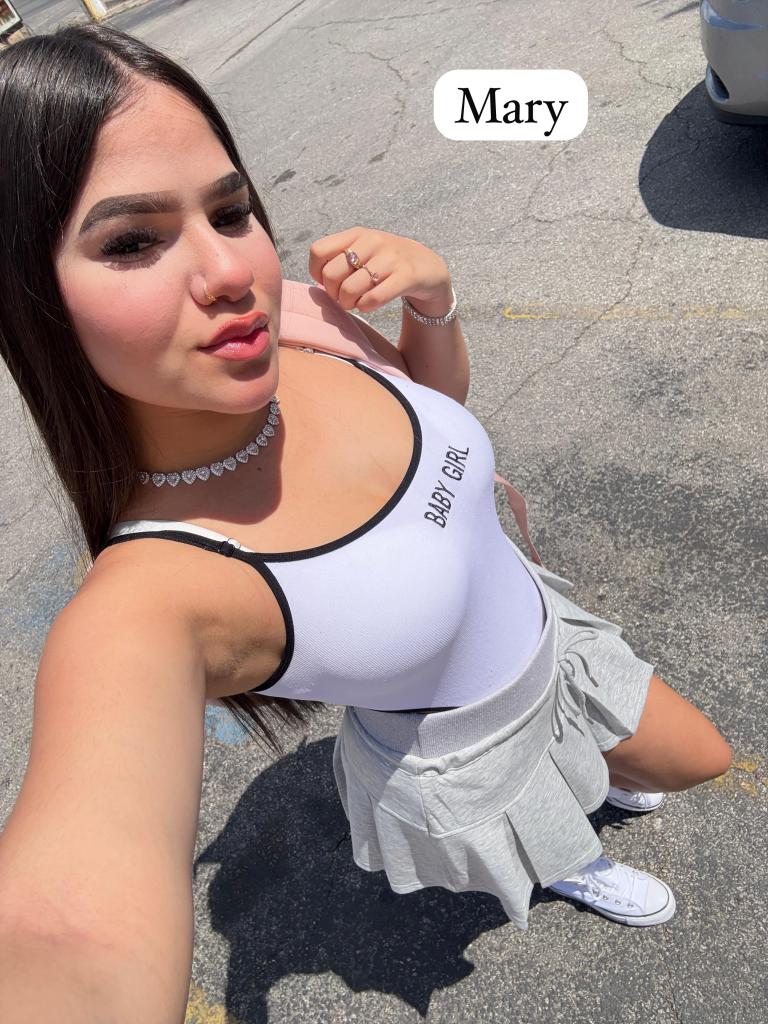 661519839: Chica busca chico en Murcia