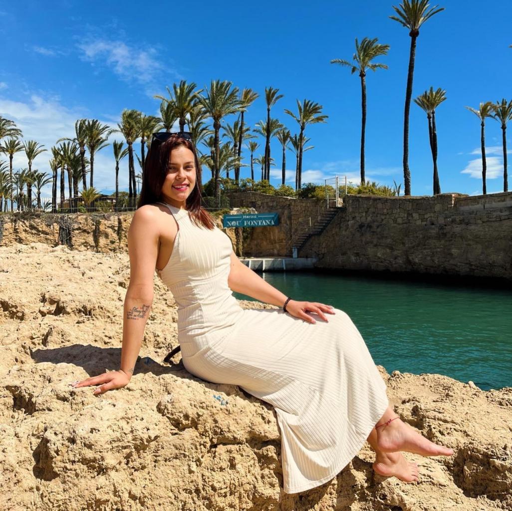 602708011: Chica busca chico en Alicante