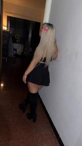 613506046: Chica busca chico en Barcelona