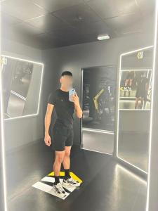 613458182: Chico busca chica en Sevilla