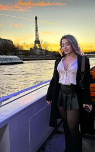 667921589: Chica busca chico en Murcia