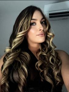 637946722: Chica busca chico en Ibiza