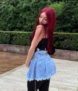 631380438: Chica busca chico en Murcia