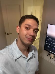 633830583: Chico busca chica en Valladolid