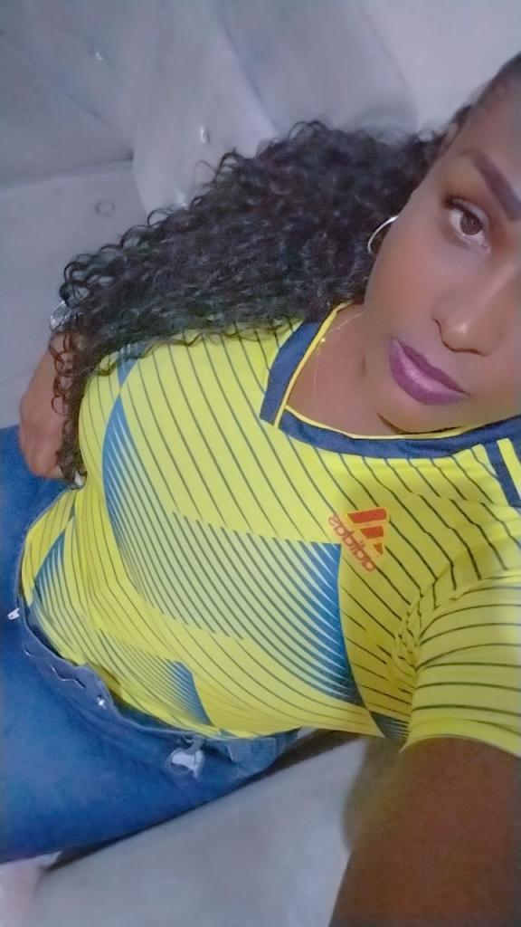 614094322: Chica busca chico en Mallorca