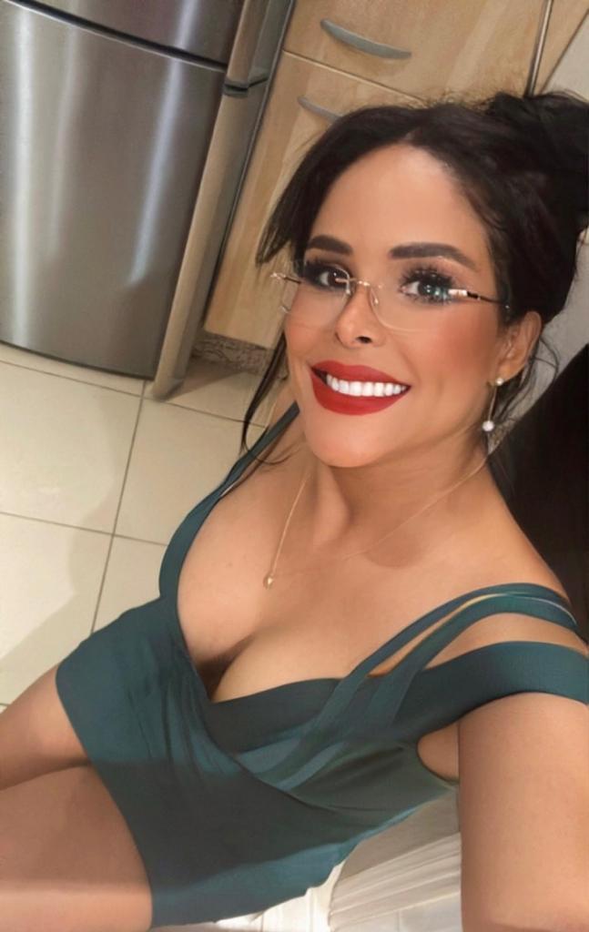 Chica busca chico en Tenerife: 