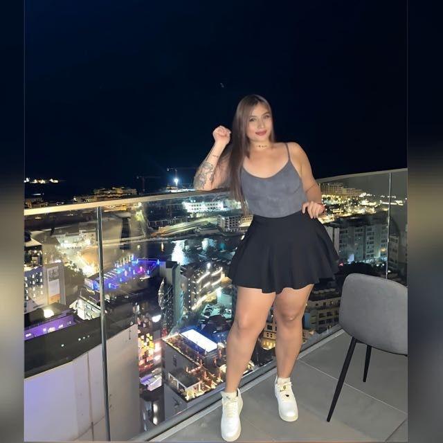 Chica busca chico en Alicante: 