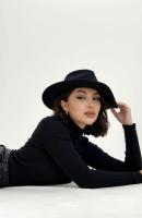 613512977: Chica busca chico en Madrid