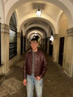 613458182: Chico busca chica en Sevilla