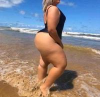 643799495: Chica busca chico en Granada