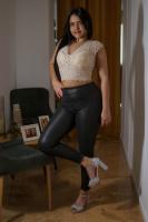 624315205: Chica busca chico en Valencia