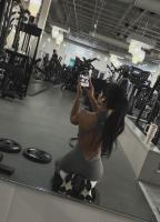 747860564: Chica busca chico en Madrid