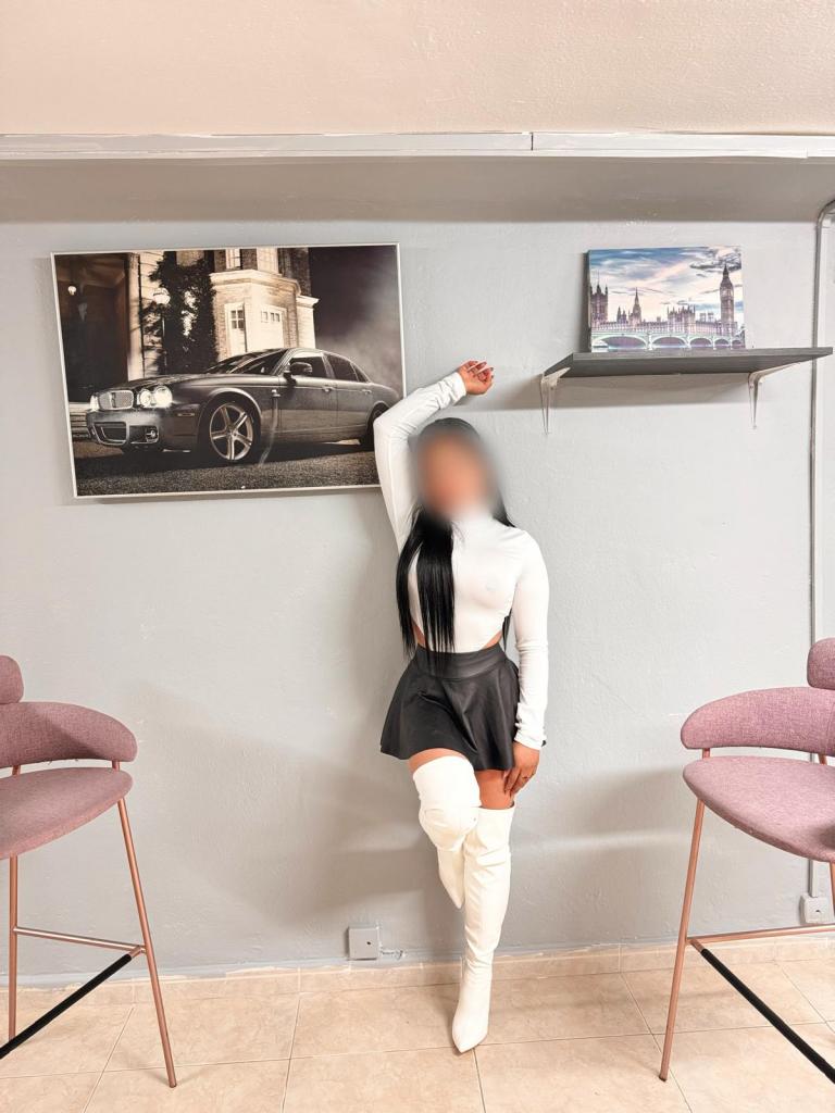 627052320: Chica busca chico en Mallorca