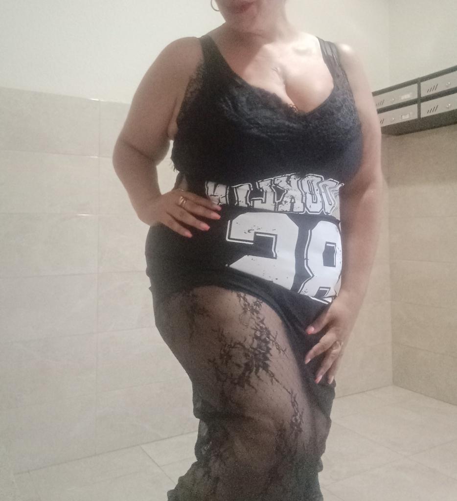 609075166: Chica busca chico en Valencia