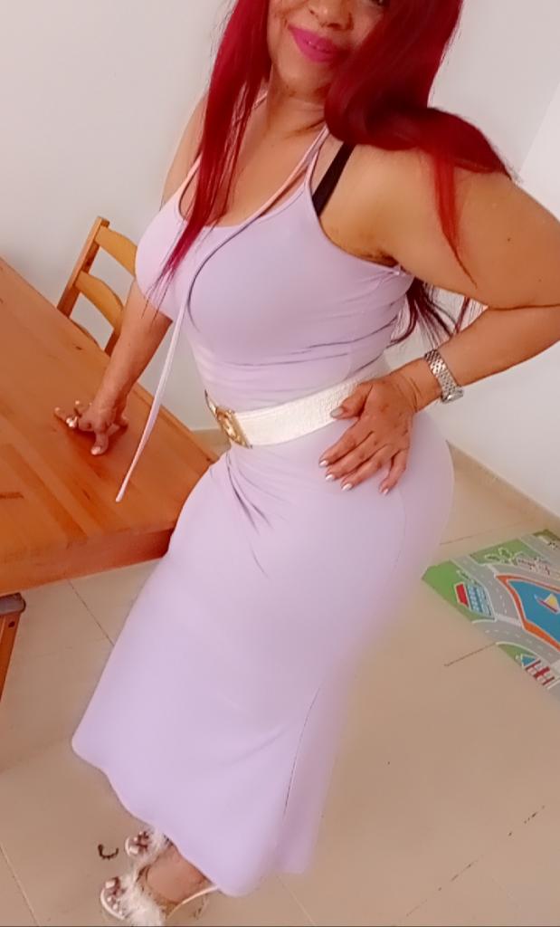 Chica busca chico en Tenerife: 