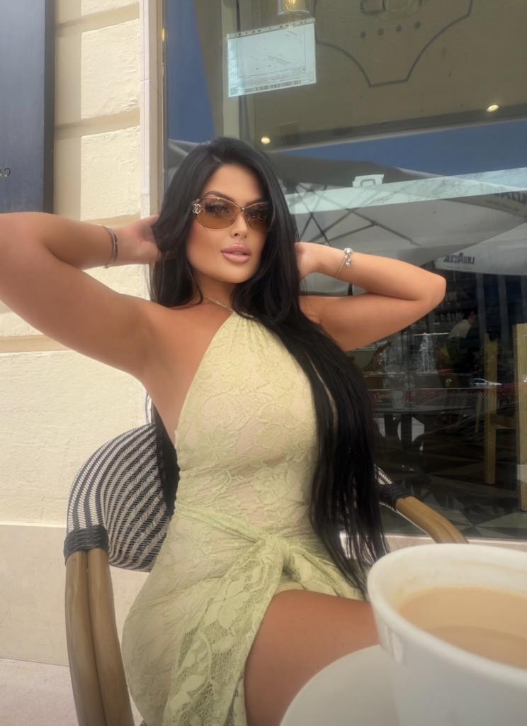 602373942: Chica busca chico en Granada
