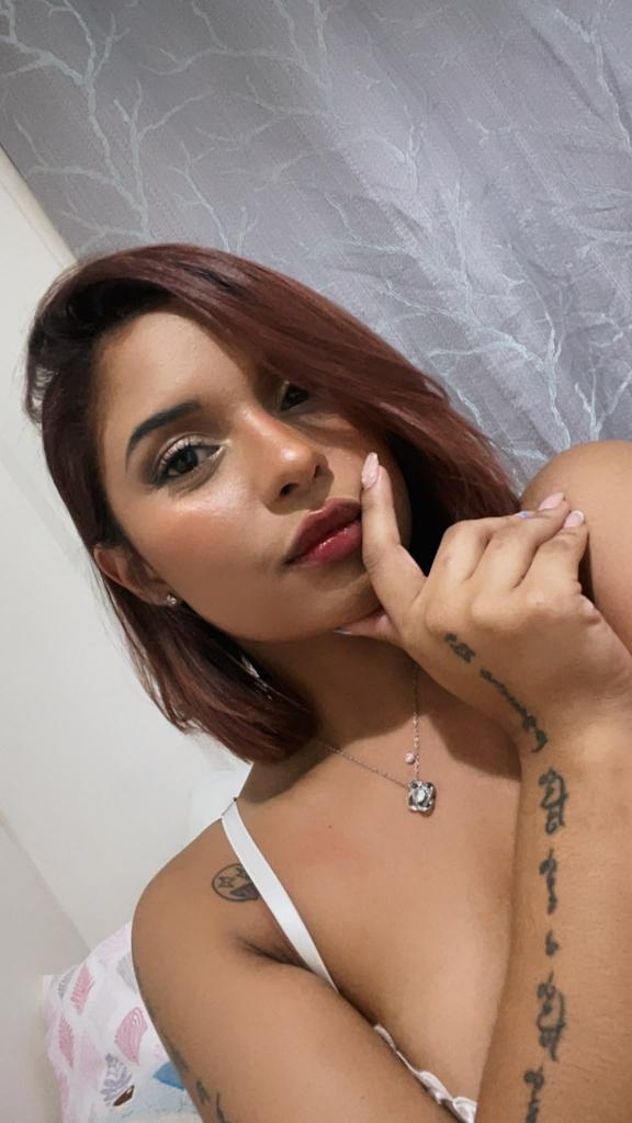 643620544: Chica busca chico en Ibiza