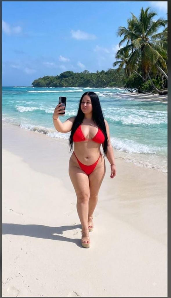 Chica busca chico en Málaga: Chica busca chico
