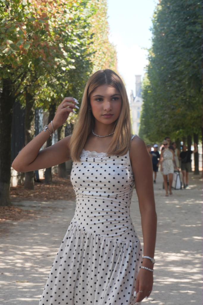 Chica busca chico en Almería: 
