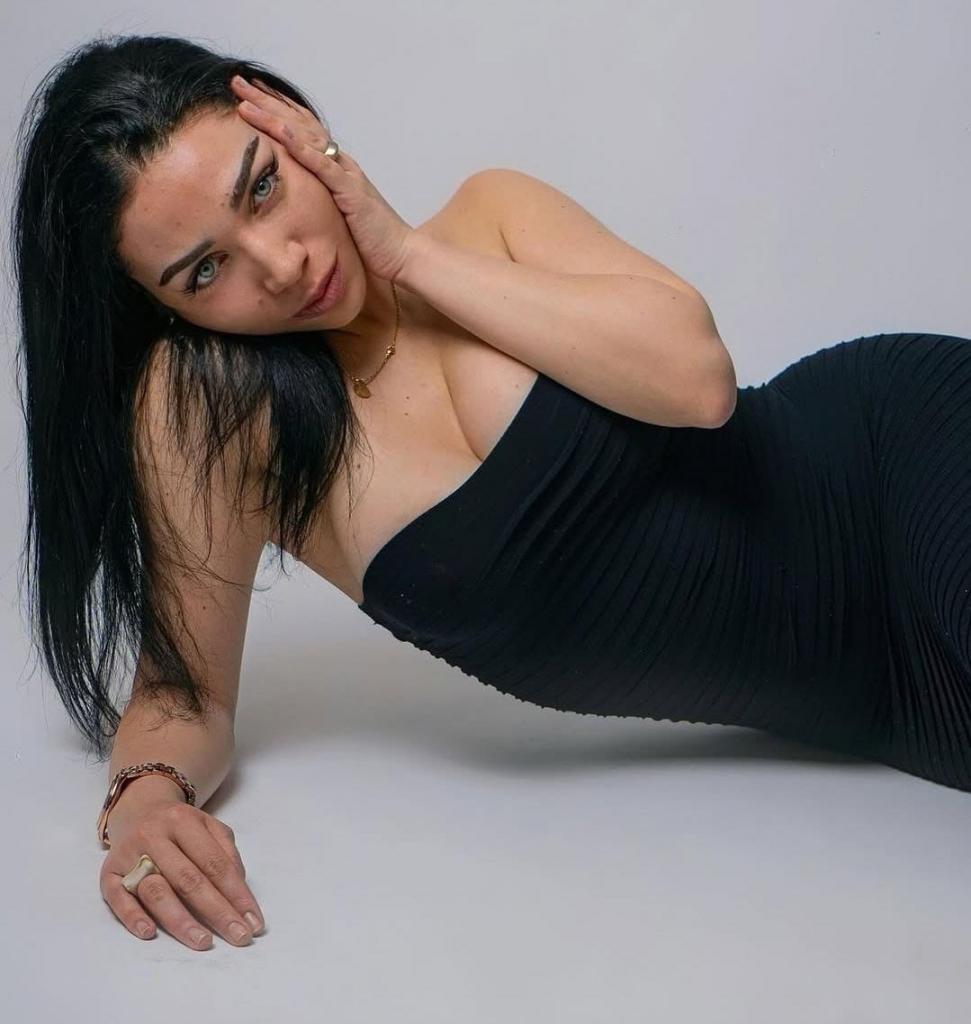 607851790: Chica busca chico en Madrid