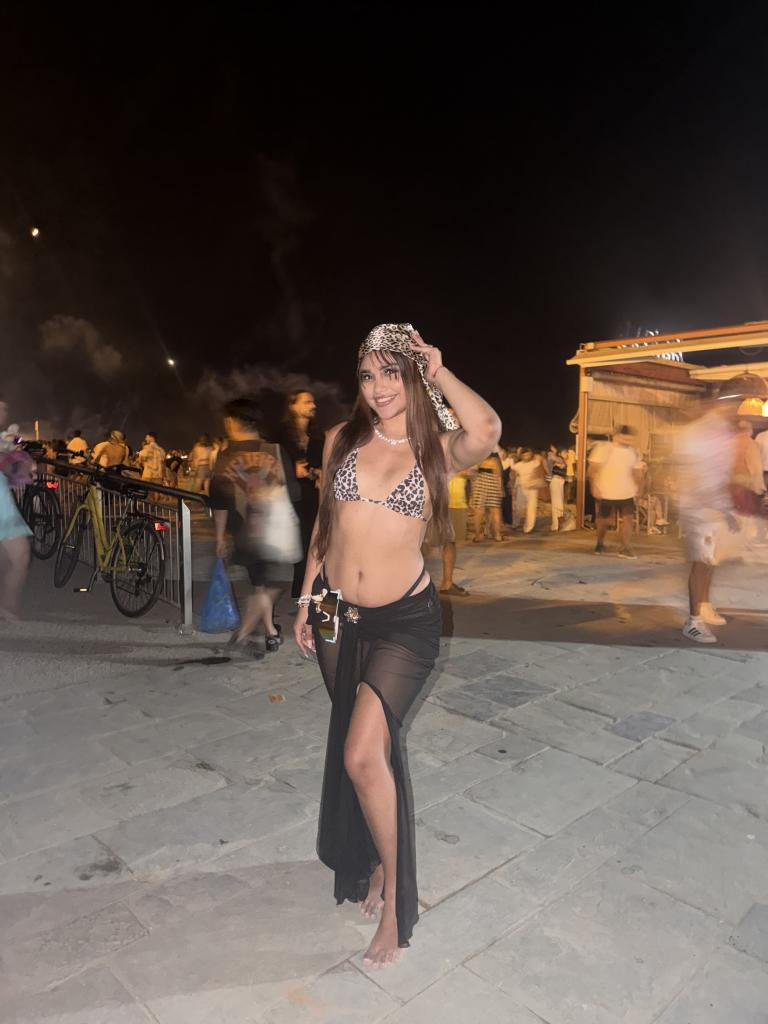 617101062: Chica busca chico en Barcelona