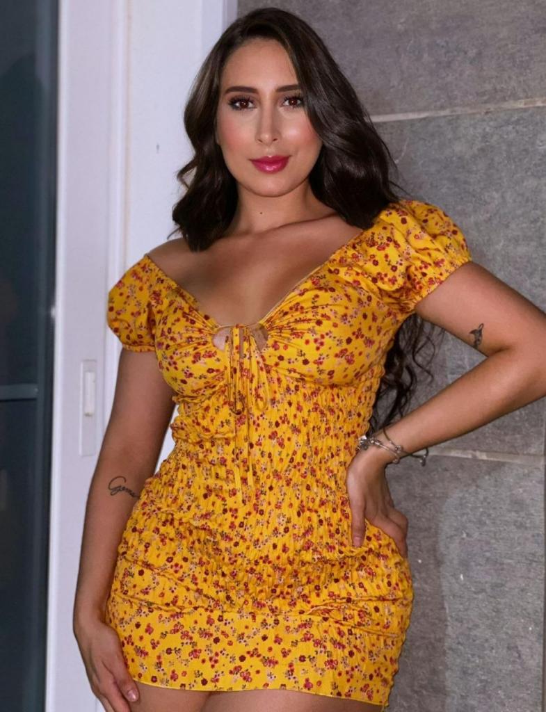 631488995: Chica busca chico en Mallorca