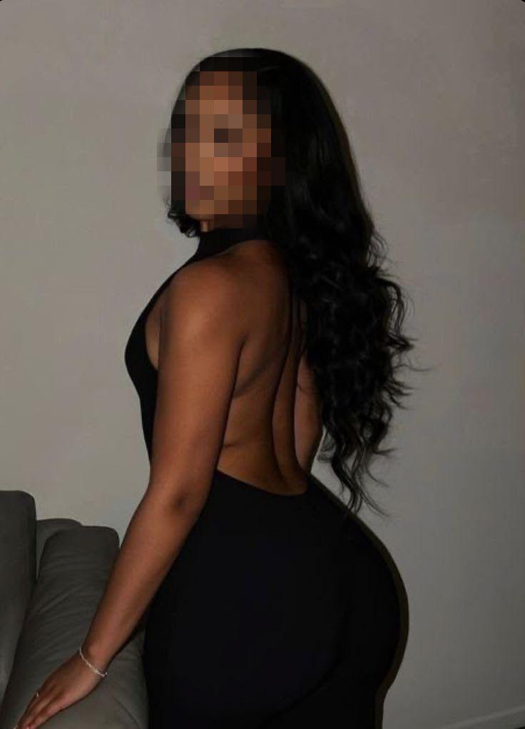 685416591: Chica busca chico en Barcelona
