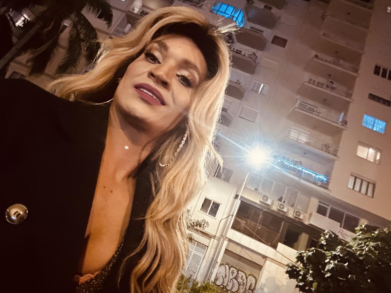 614040886: Transexual en Mallorca