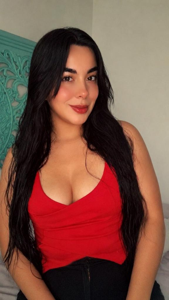 642403802: Chica busca chico en Barcelona
