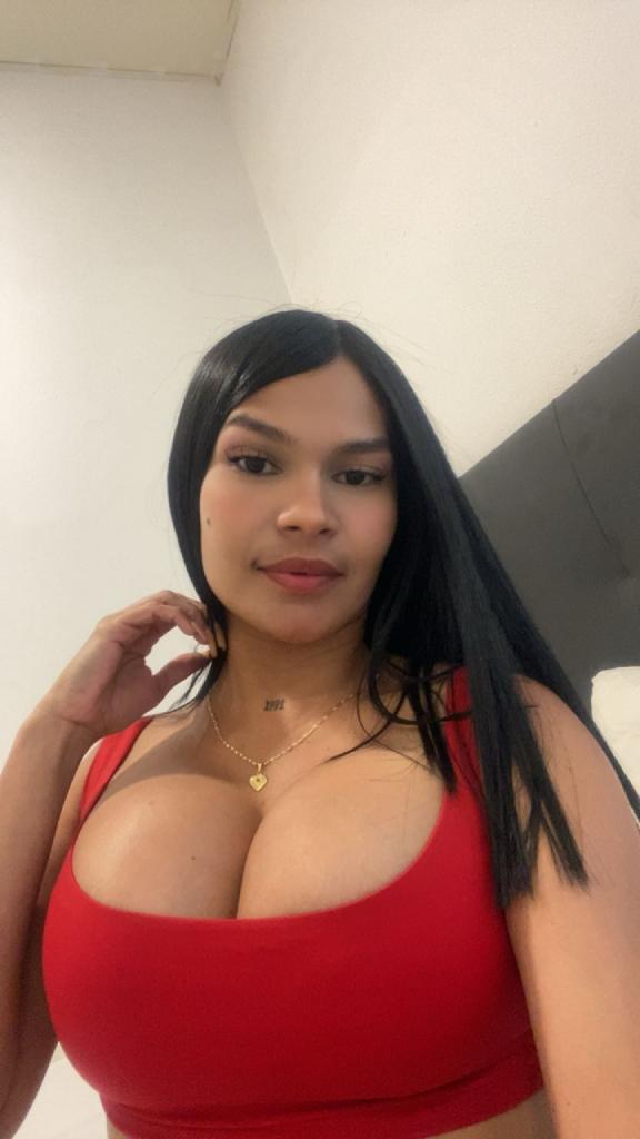 674433802: Chica busca chico en Valencia