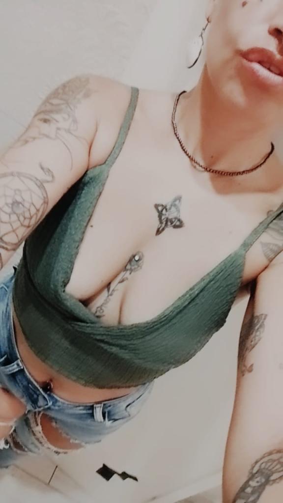 611221060: Chica busca chico en Murcia