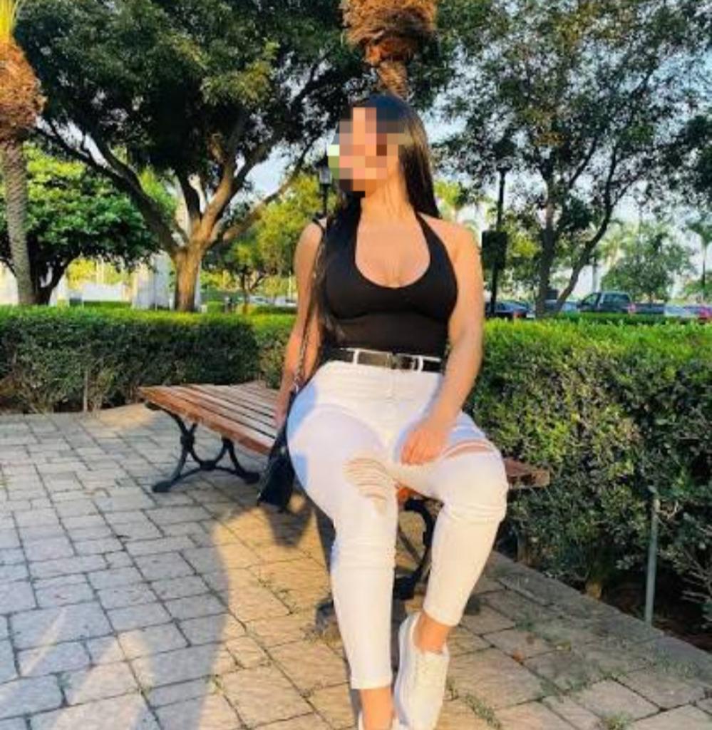 667035001: Chica busca chico en Almería