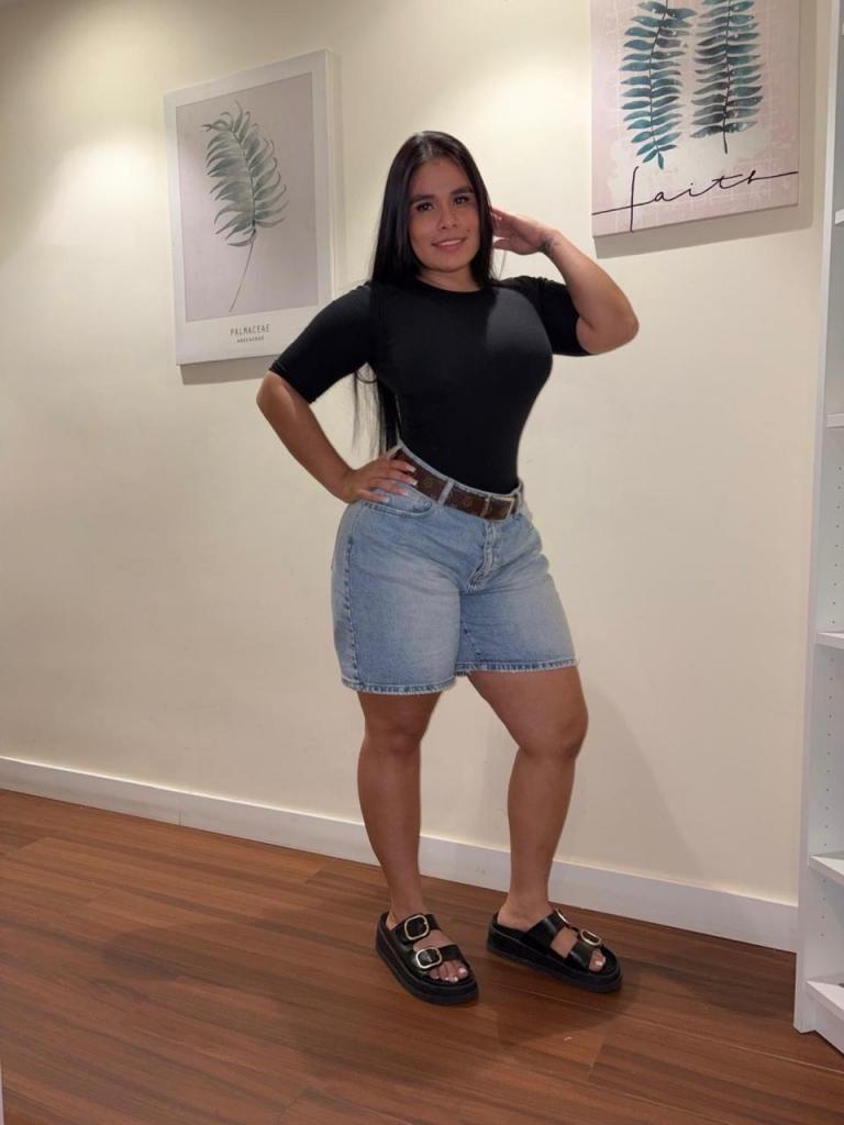 631994667: Chica busca chico en Zaragoza