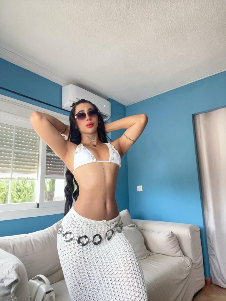 694259963: Transexual en Madrid