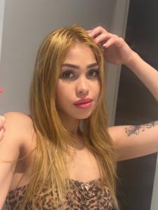 671321493: Chica busca chico en Málaga