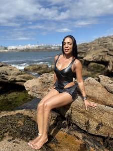 666321051: Chica busca chico en La Coruña