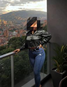 632970377: Chica busca chico en Toledo