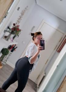 611109598: Chica busca chico en Madrid