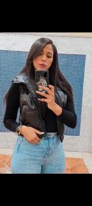 613466425: Chica busca chico en Lugo