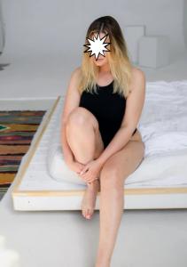 667876028: Chica busca chico en Málaga