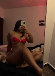 613670466: Chica busca chico en Tenerife