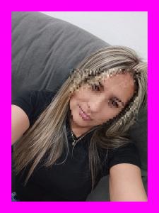 607434604: Chica busca chico en Madrid