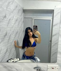 643227545: Chica busca chico en Pontevedra