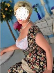 603230552: Chica busca chico en Pontevedra