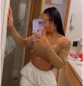 641825236: Chica busca chico en Córdoba