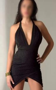 641897817: Chica busca chico en Barcelona