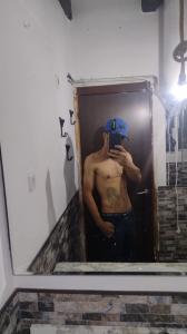 658504454: Chico busca chica en Madrid