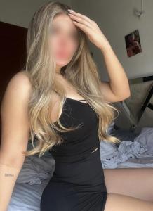 632292143: Chica busca chico en La Coruña