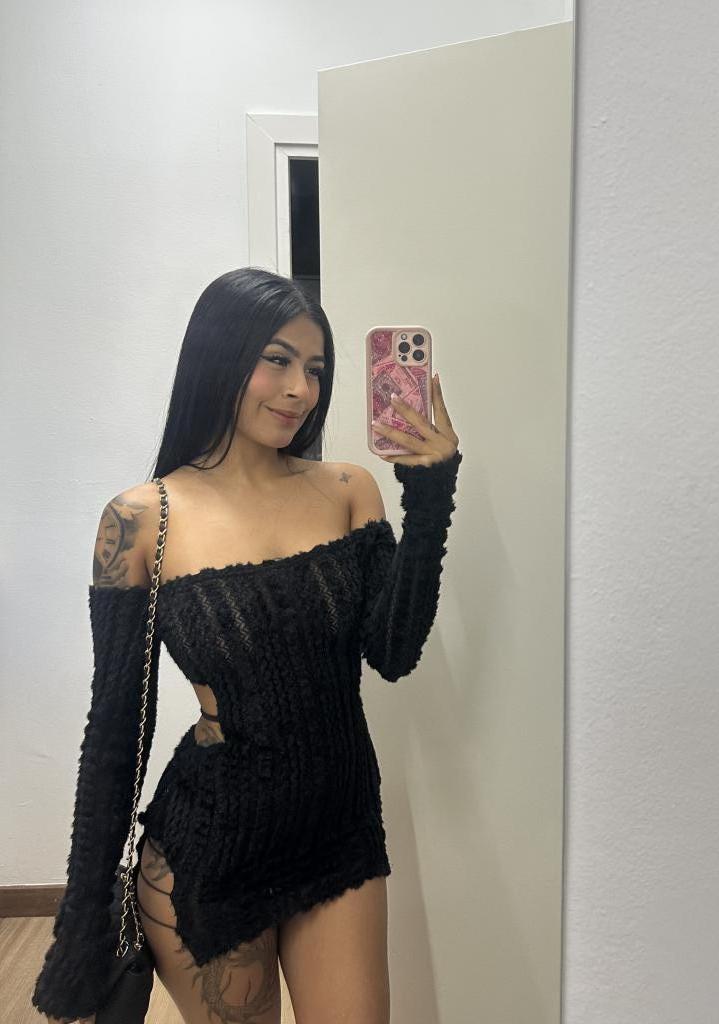 614622984: Chica busca chico en Barcelona