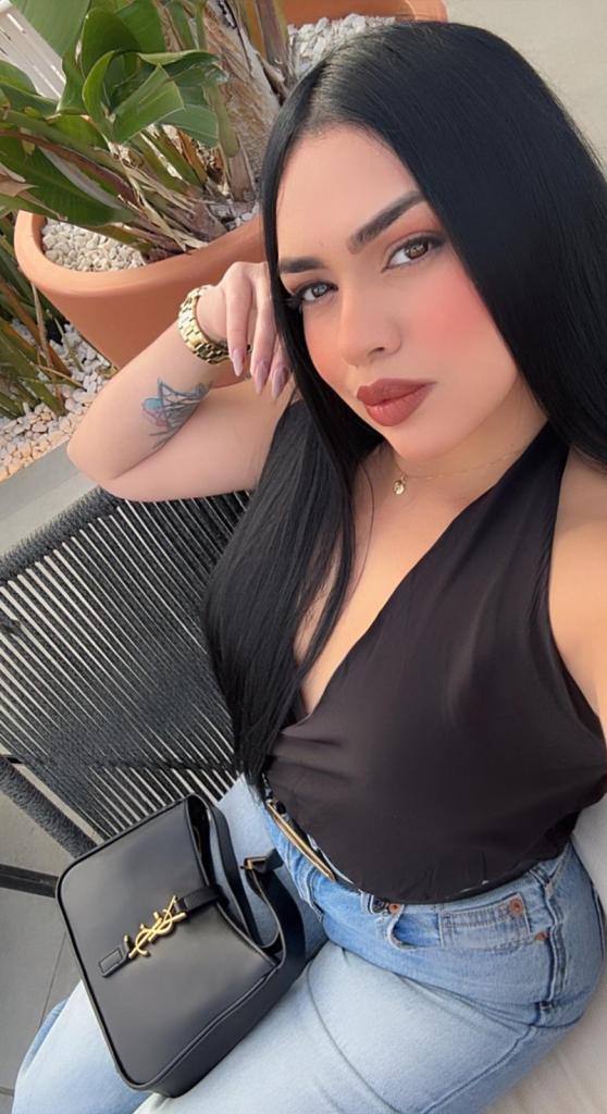 667737014: Chica busca chico en Córdoba